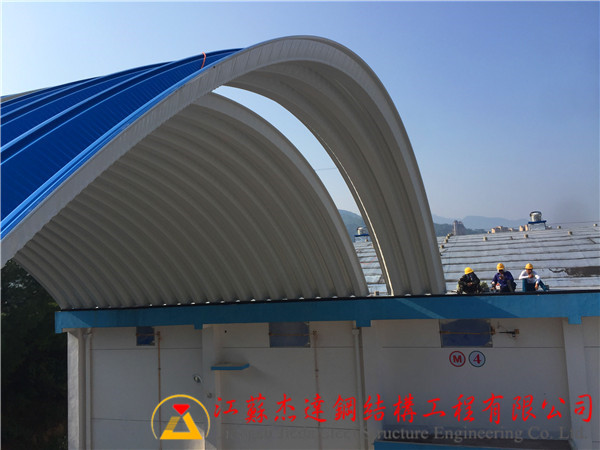 粮库18米跨海蓝色拱形屋面